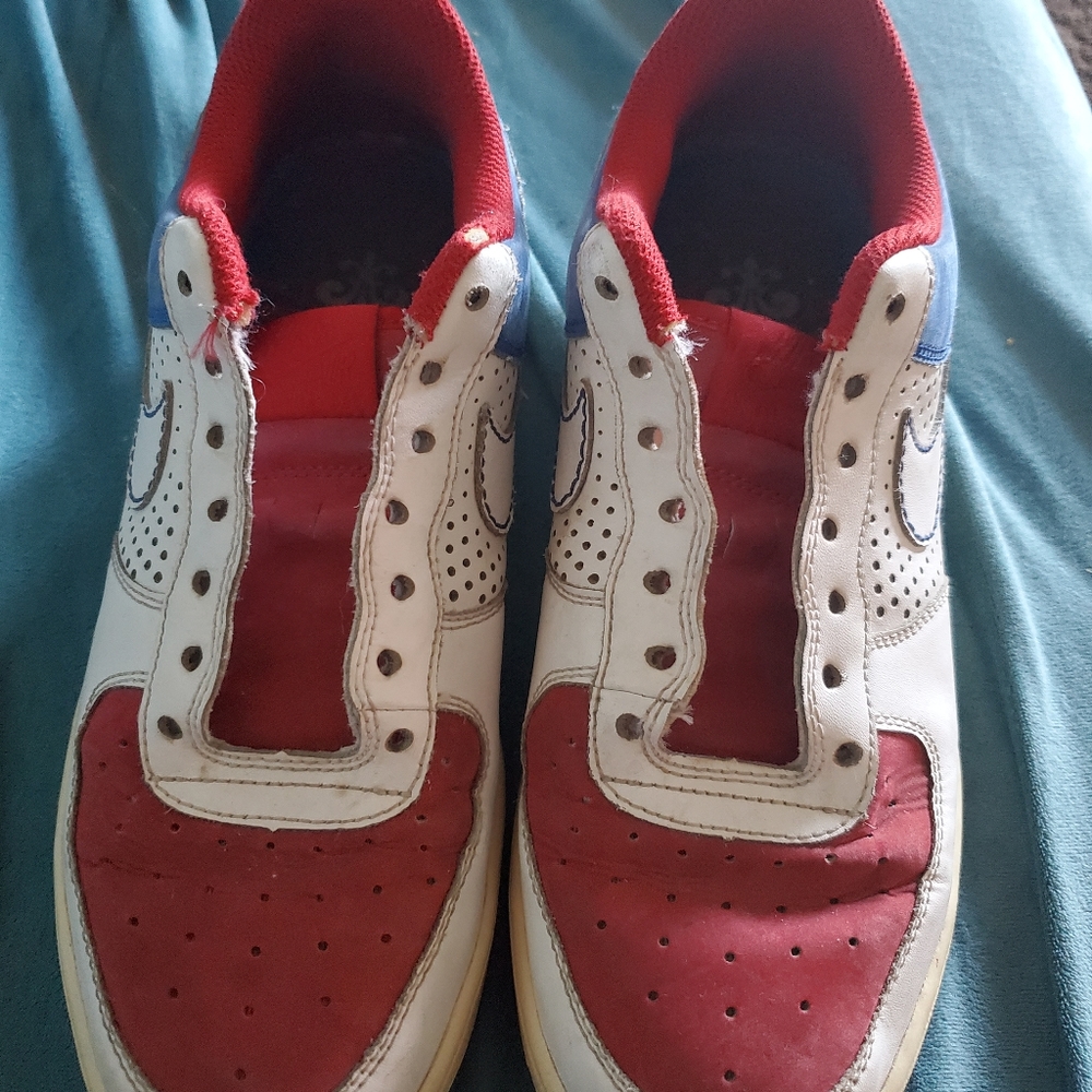 Shoes - Picture 8 of 8